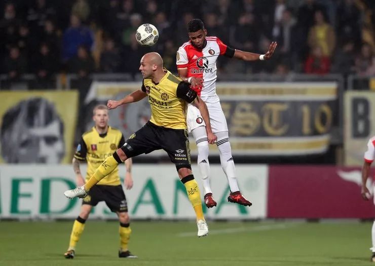 了现代足球 了现代足球