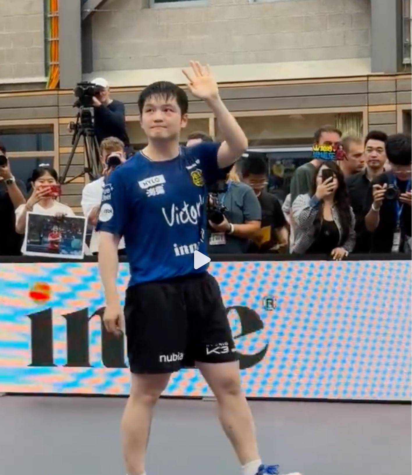 元的年薪加 元的年薪加