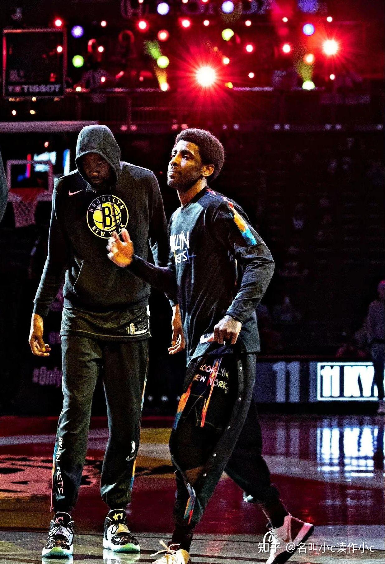 脚打身后 脚打身后