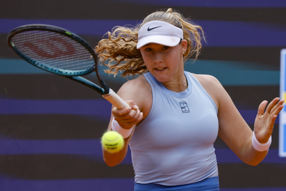 过渡中保持 过渡中保持